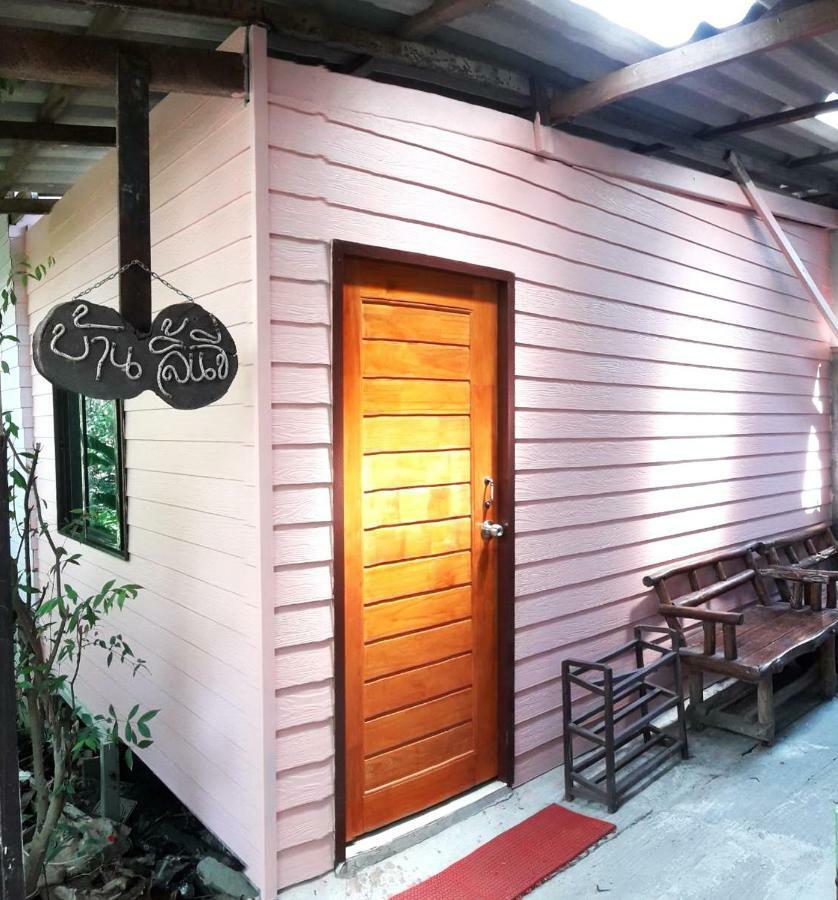 Nr Homestay Amphawa Eksteriør bilde