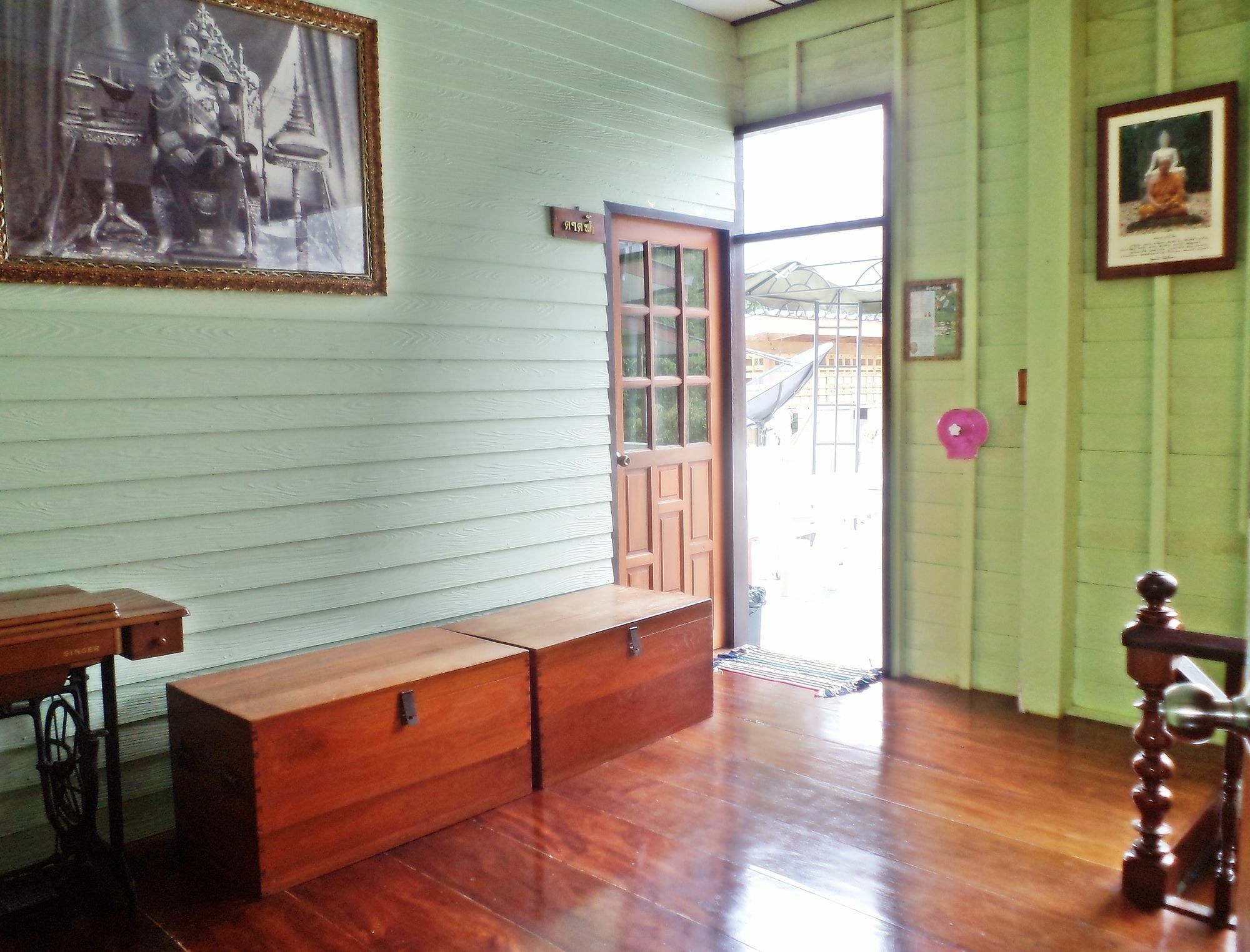 Nr Homestay Amphawa Eksteriør bilde