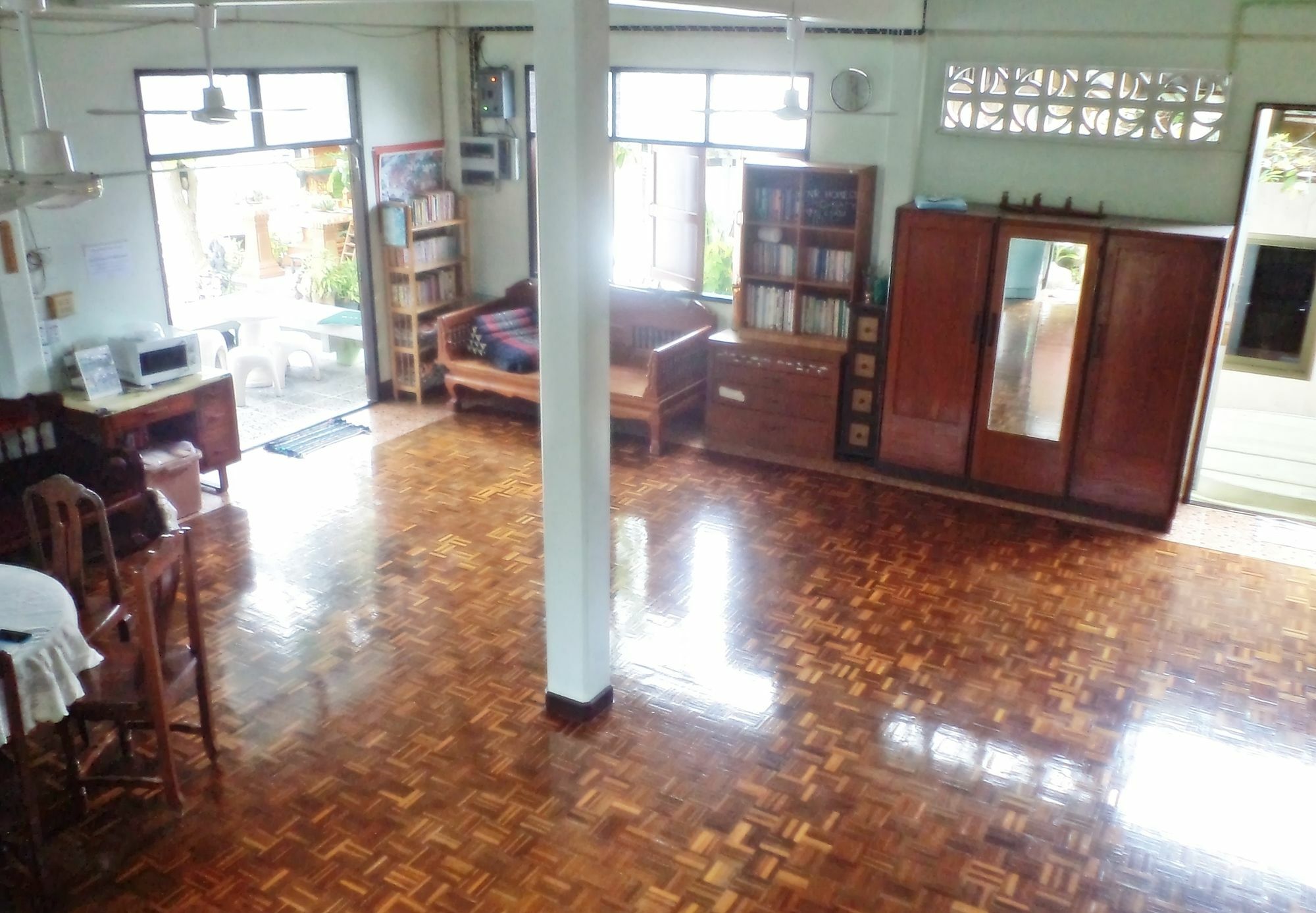 Nr Homestay Amphawa Eksteriør bilde