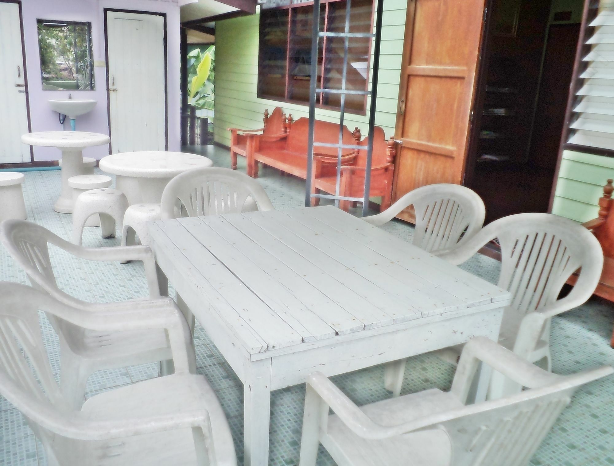 Nr Homestay Amphawa Eksteriør bilde